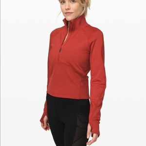 LULULEMON LONG SLEEVE HALF ZIP